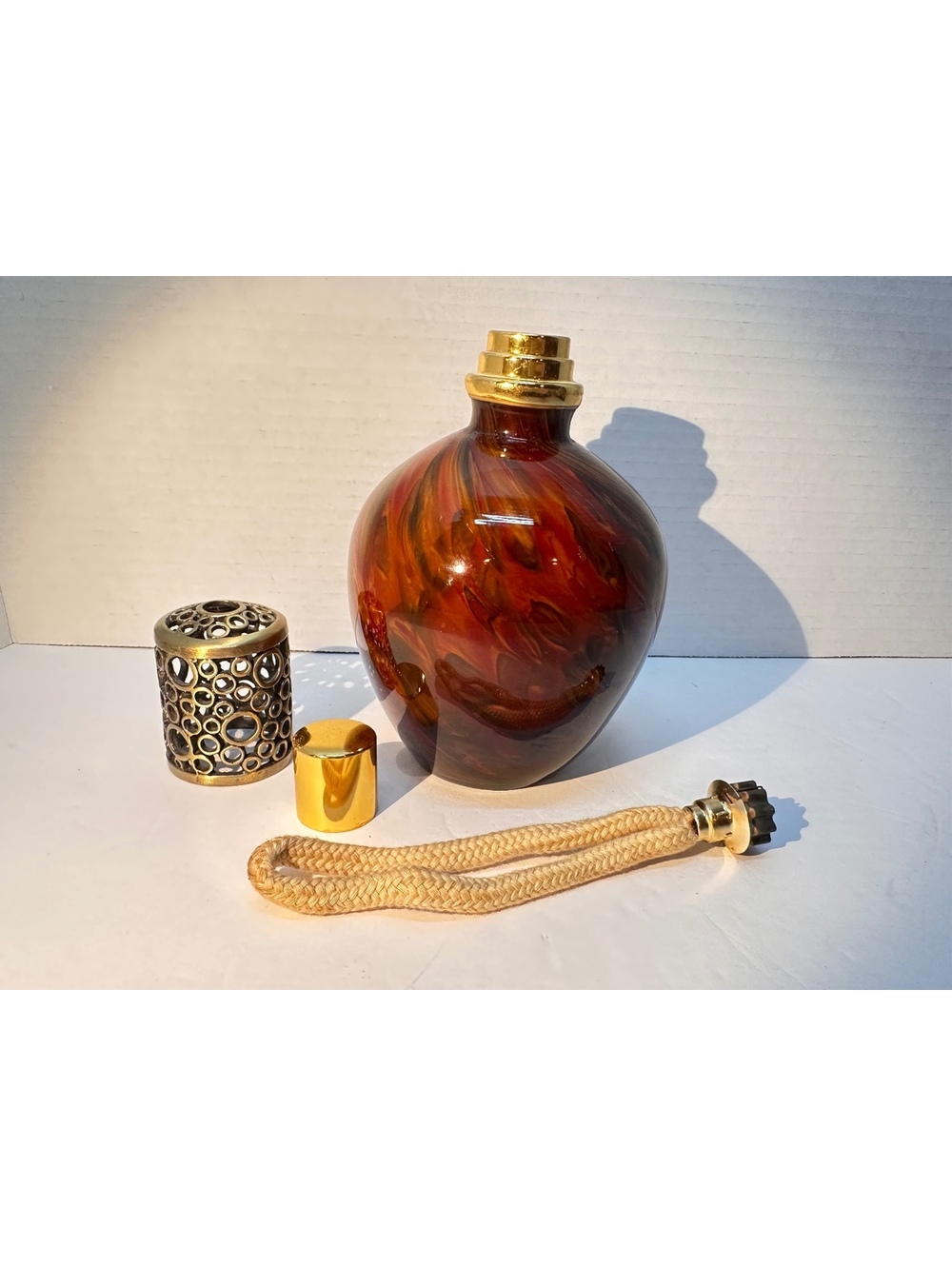 Ashleigh & Burwood Imperial Treasure Large Effusion Fragrance Lamp 6.5" - Picture 5 of 6